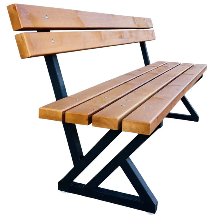 Градинска Пейка от масивно дърво и метал. Размери 180/200см.