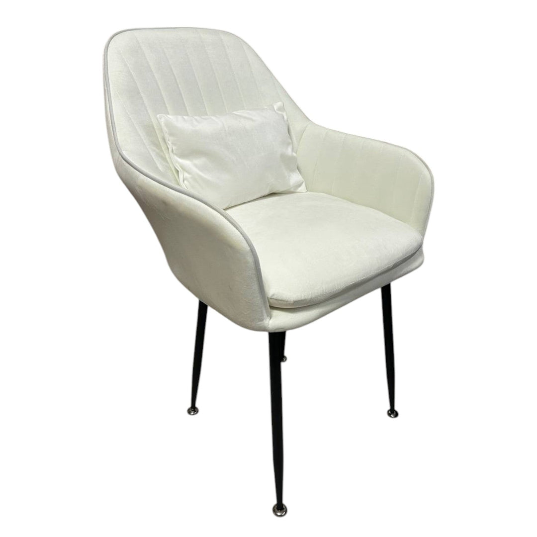 Стилен Трапезен стол Ивон + подарък възгалвничка - млечнобял