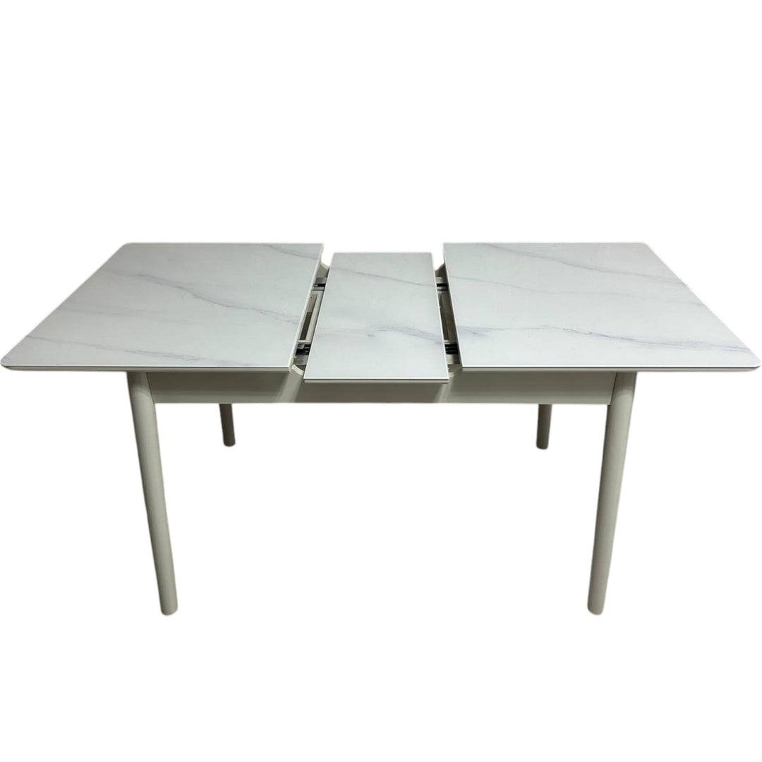 Трапезна разтегателна маса Лорета със закалено стъкло