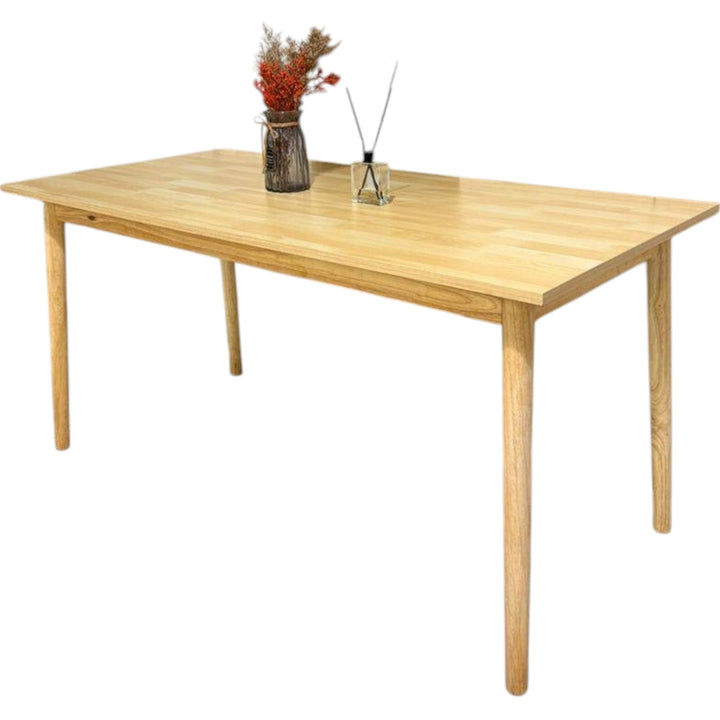 Трапезна маса от масив  „Мона" + 4 стола до 150кг